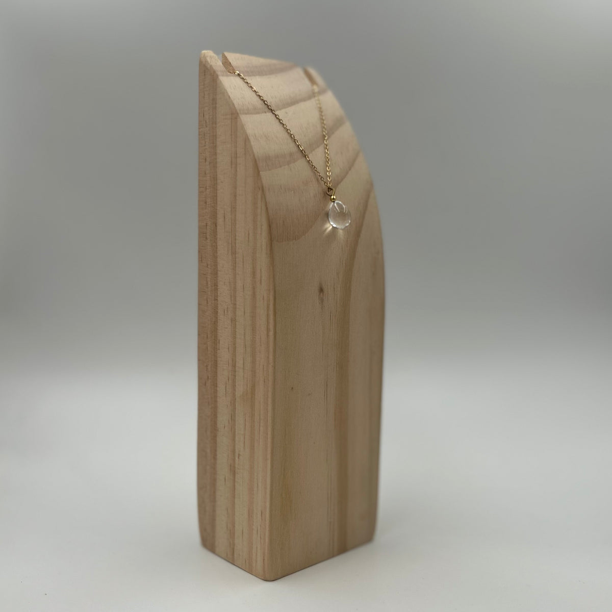 Collier goutte doré