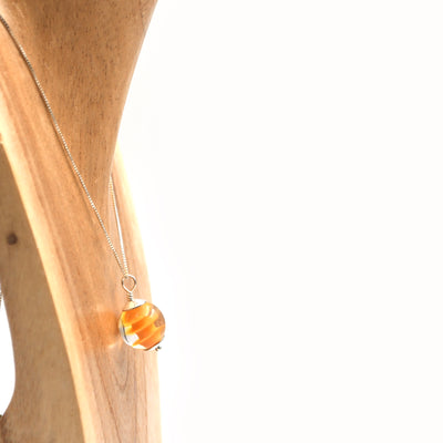 Collier solitaire Pagode