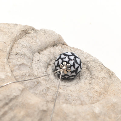 Sautoir Perle Ecailles